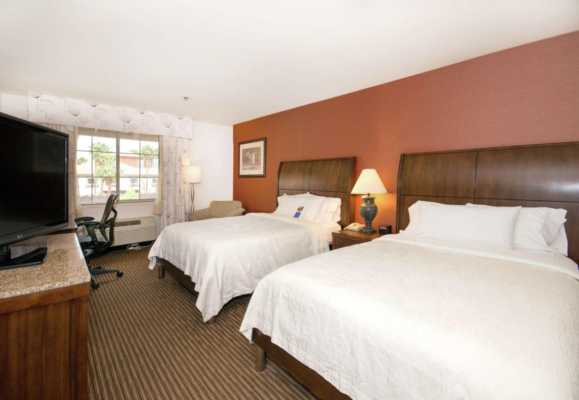 Hilton Garden Inn Palm Springs/Rancho Mirage Exterior photo