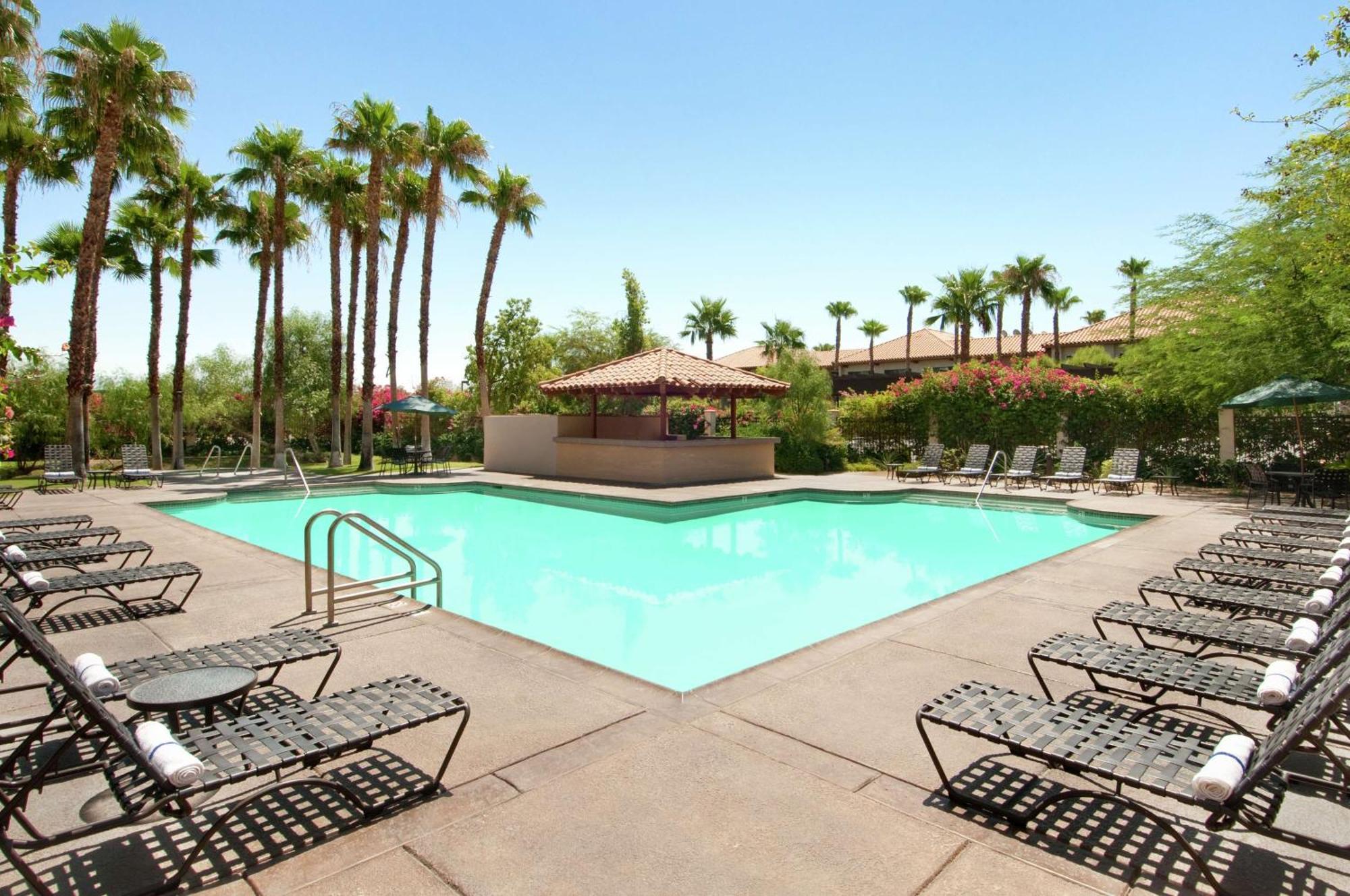 Hilton Garden Inn Palm Springs/Rancho Mirage Exterior photo