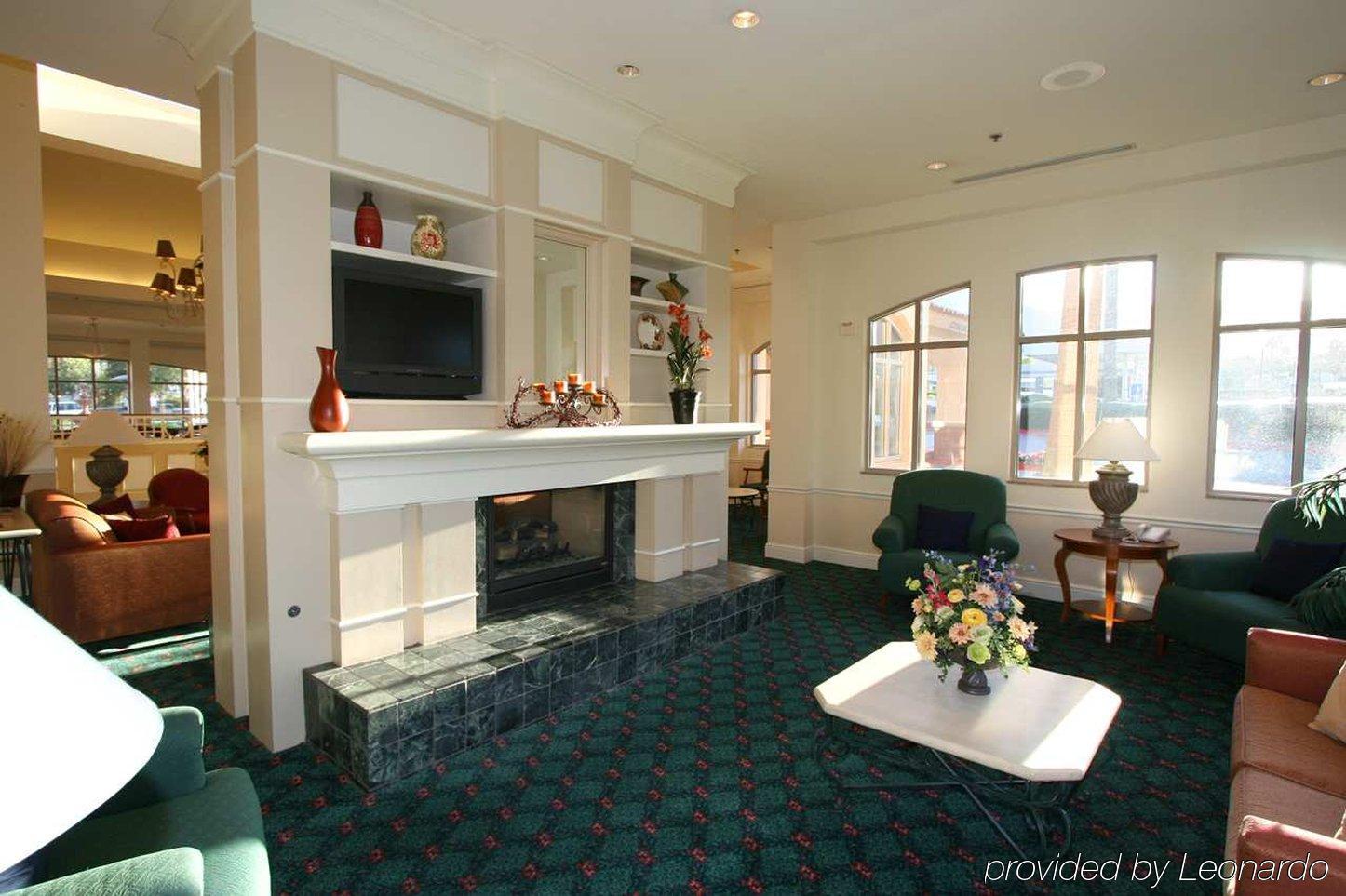 Hilton Garden Inn Palm Springs/Rancho Mirage Interior photo