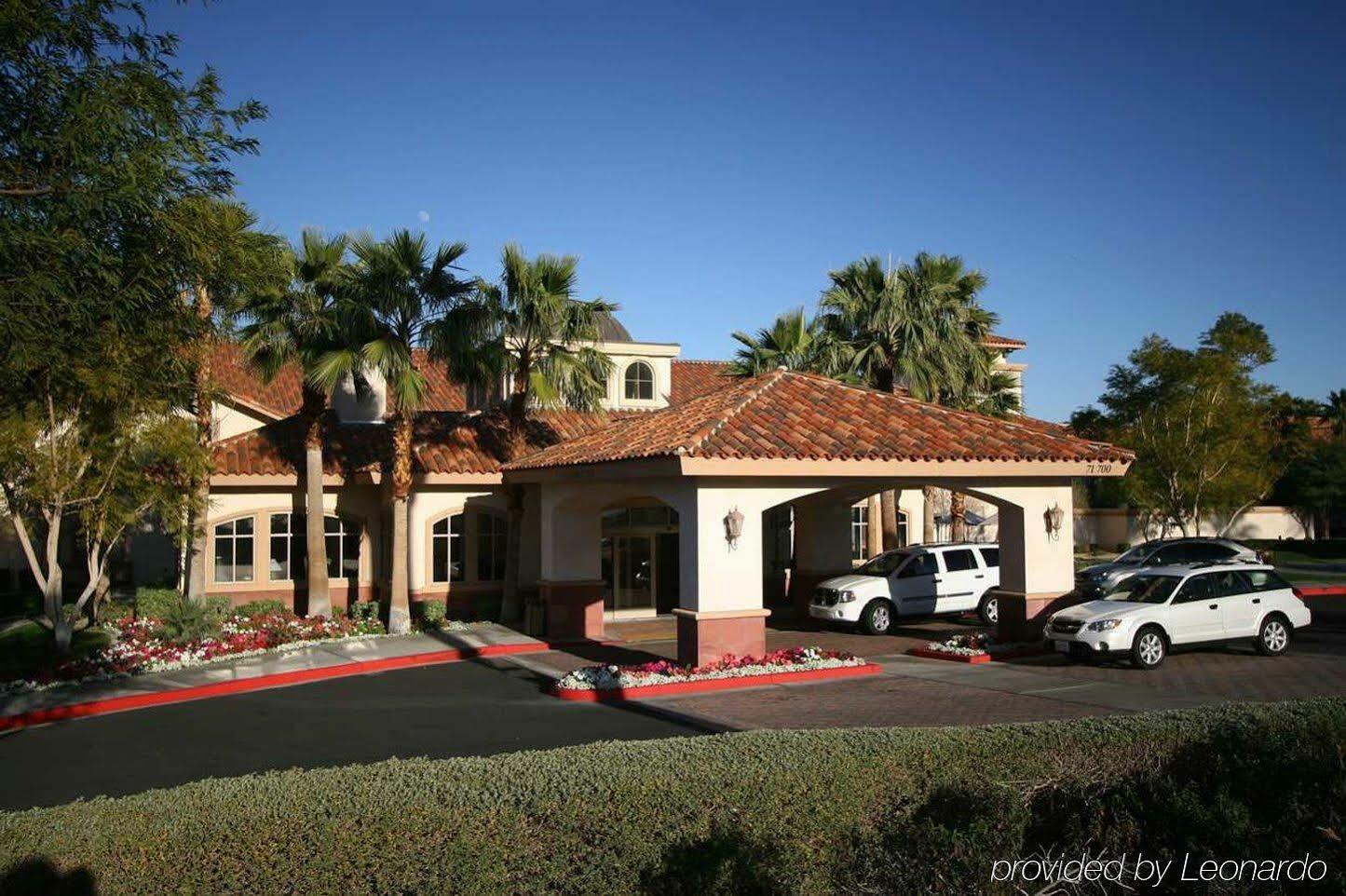 Hilton Garden Inn Palm Springs/Rancho Mirage Exterior photo